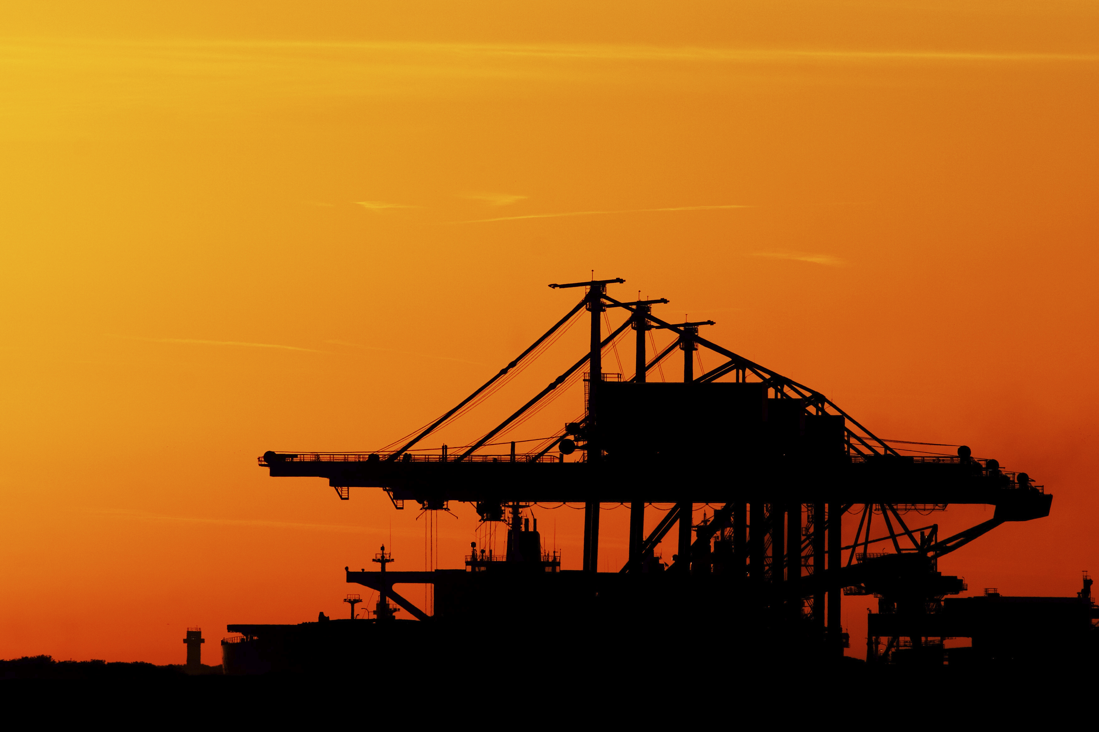 Livingstone advises Oxnard Enterprises on the purchase of Dehorsa featured image